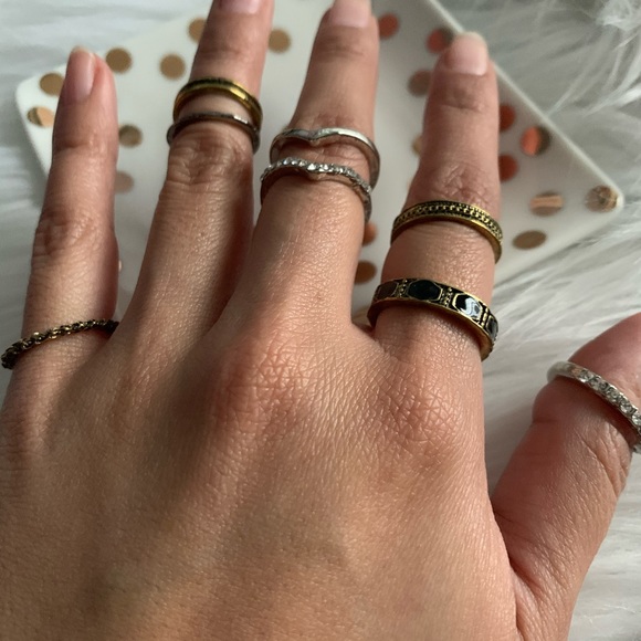 NEW Boho midi ring set in black and gold - Picture 2 of 3